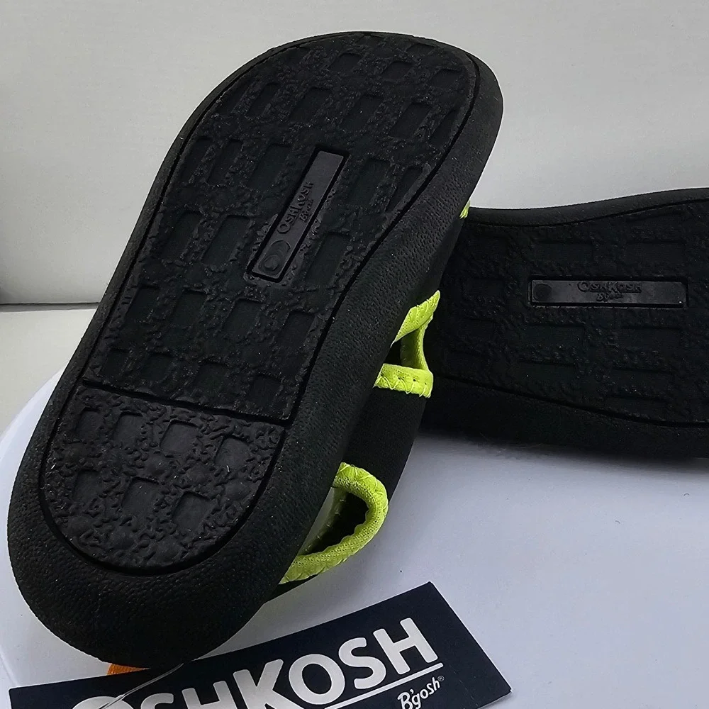 OshKosh‎ Bgosh Toddler Boy's or Girl's Sandals Black Green - Size 9 - New